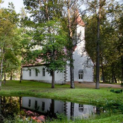 Augstrozes evaņģēliski luteriskā baznīca