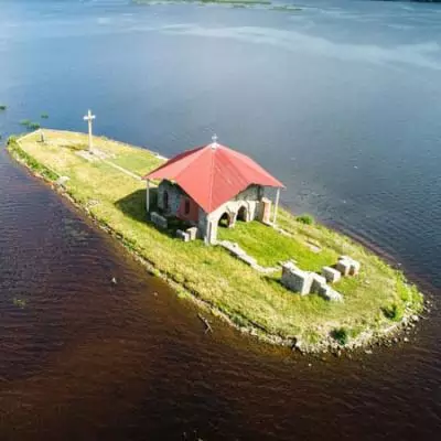 Svētā Meinarda sala Ikšķilē