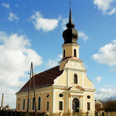 Doles - Ķekavas Svētās Annas evaņģēliski luteriskā baznīca