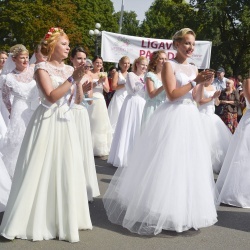 Līgavu parāde - 2016. Rīga.-