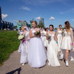 Līgavu parāde - 2016. Rīga.-