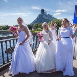 Līgavu parāde - 2016. Rīga.-