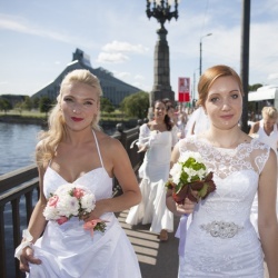 Līgavu parāde - 2016. Rīga.-