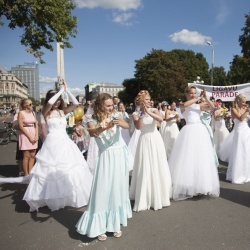 Līgavu parāde - 2016. Rīga.-