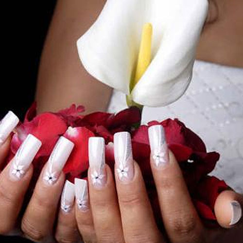 Manikīrs. Gatavojamies kāzām.